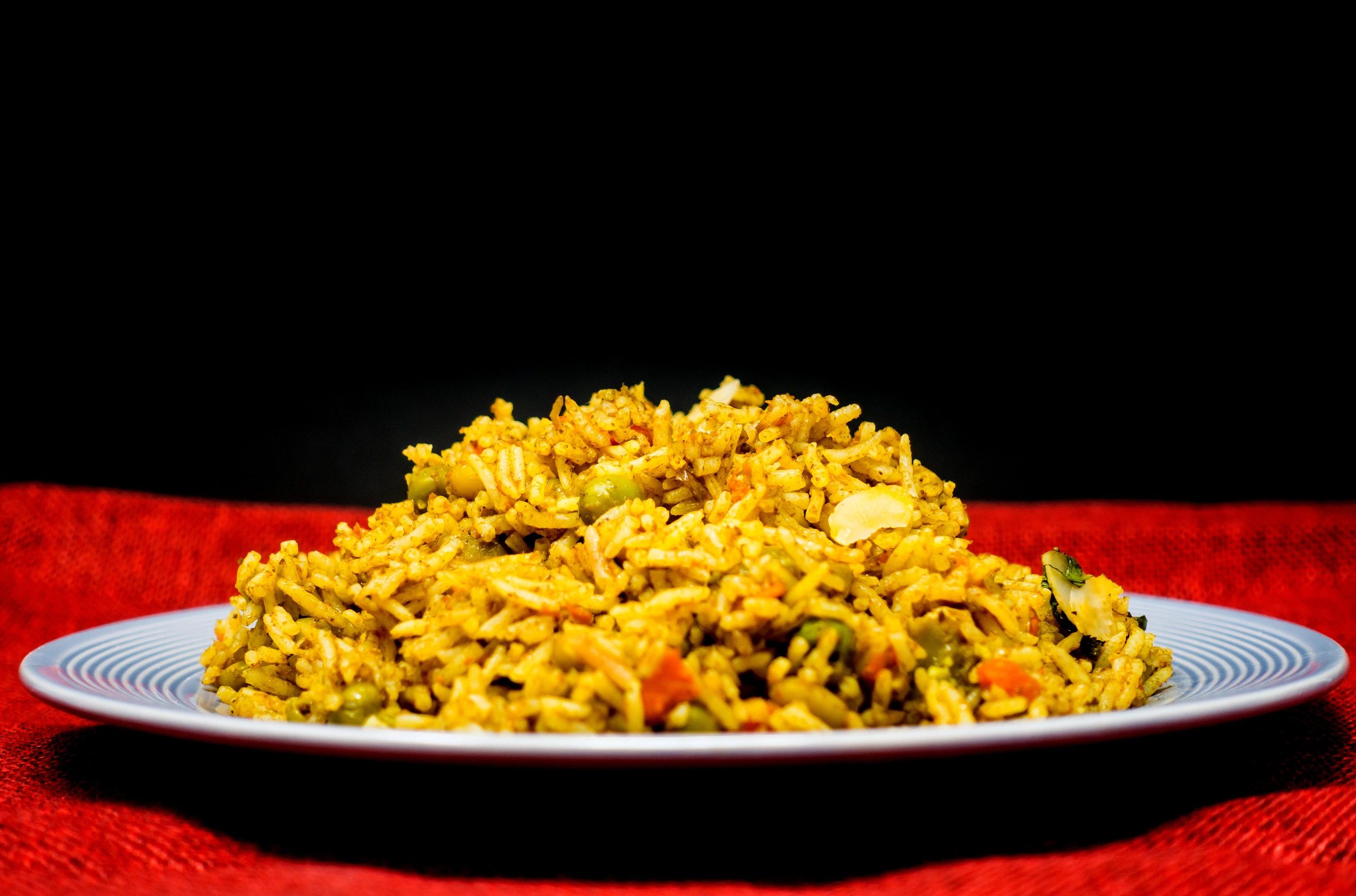 Boneless biryani serving